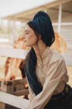 ⁦מטפחת LACE אוקיינוס⁩ – תמונה ⁦4⁩