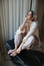 ⁦LACE Glow Champagne בנדנה פלוס⁩ – תמונה ⁦7⁩